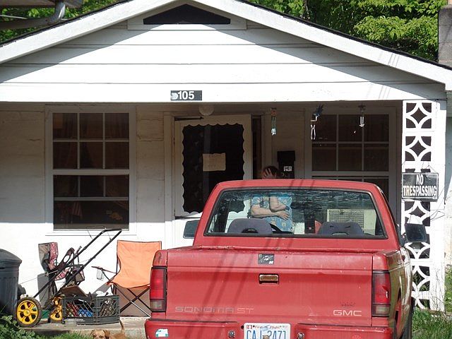 2nd image of 101 Virginia Ave