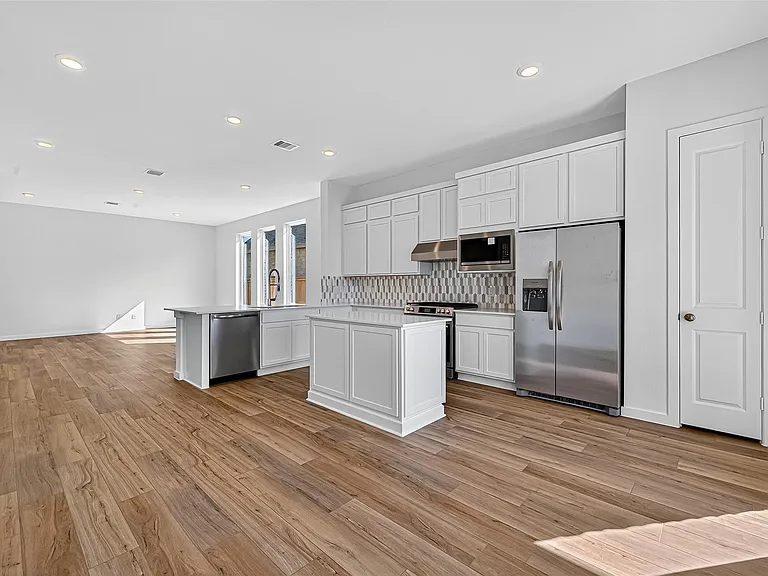 11119 Poplar Tree Dr — Photo 26