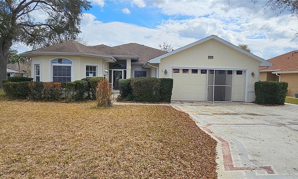 1st image of 21516 Castle View Ct