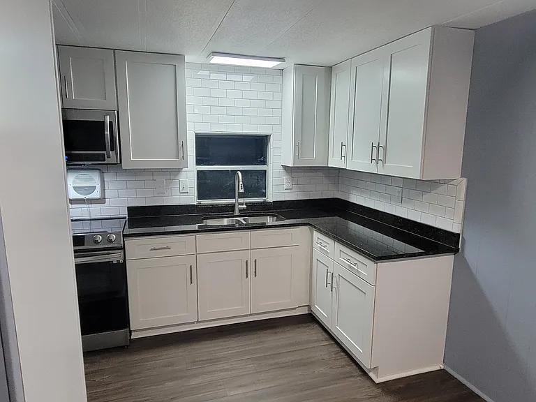 10906 Olivewood Ln — Photo 4