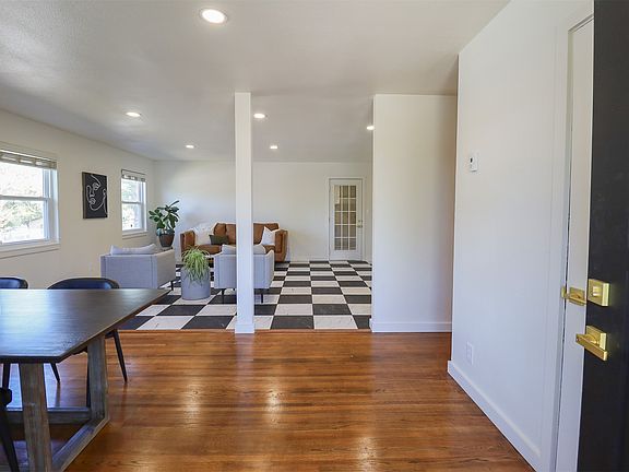 5th image of 4603 S Waco Ave