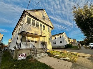 186 Arlington St #2, Quincy, MA 02170