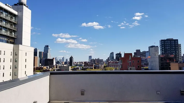 Rented by Compass | media 25