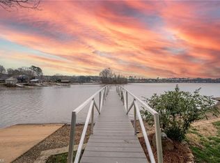 4297 Old Mountain Rd, Lexington, NC 27292