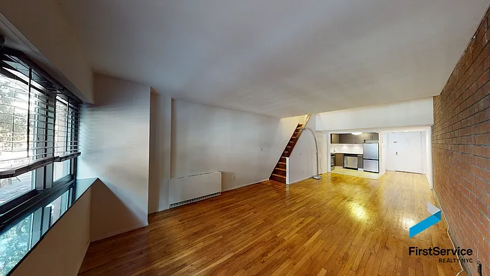 Rented by FirstService Realty (legacy) | media 17