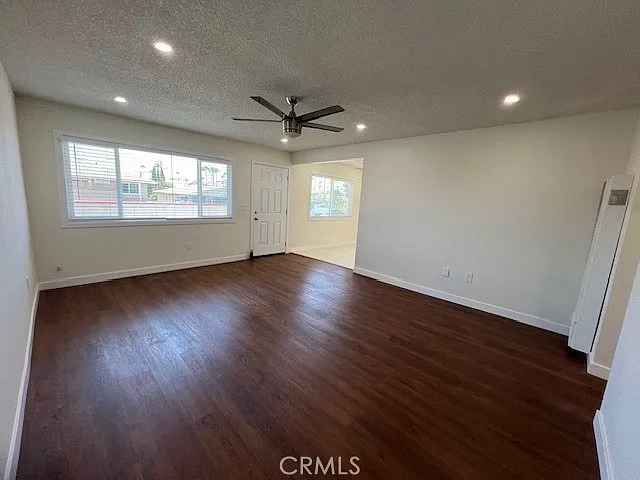 7891 Ellis Ave — Photo 10