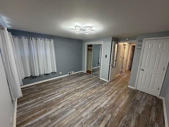 5th image of 17112 Whittier Ave
