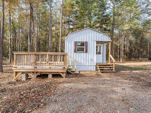 2nd image of 939 County Road 3440 #2
