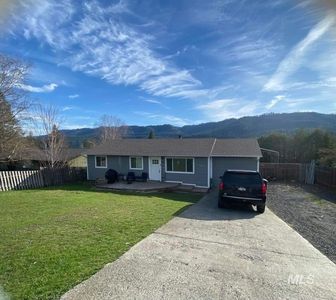201 Shasta Cir, Orofino, ID, 83544