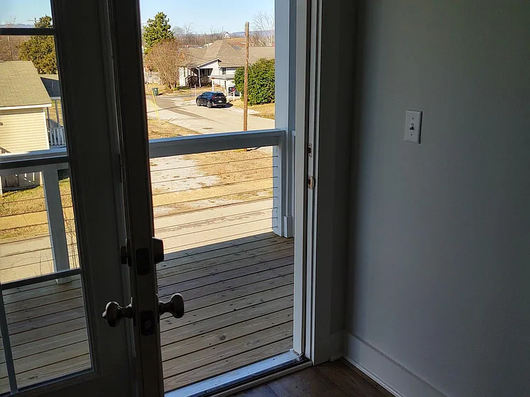 1664 S Watkins St — Photo 19