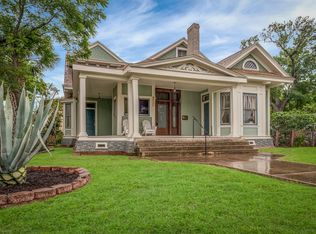 320 E Courtland Pl, San Antonio, TX 78212