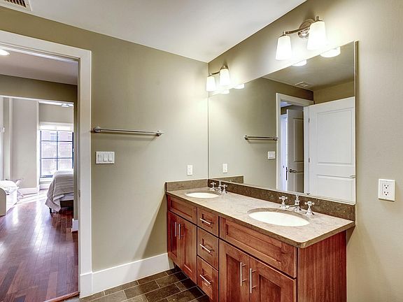 5th image of 1615 N Queen St APT 208