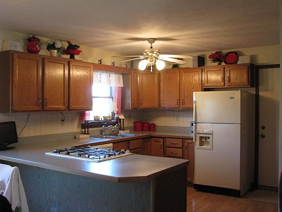 3rd image of 66223 Prairie View Dr