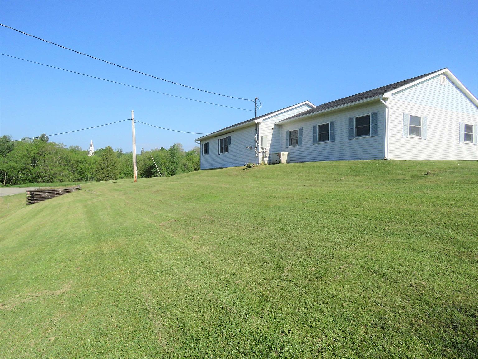 53 East Main Street, North Troy, VT 05859 Zillow