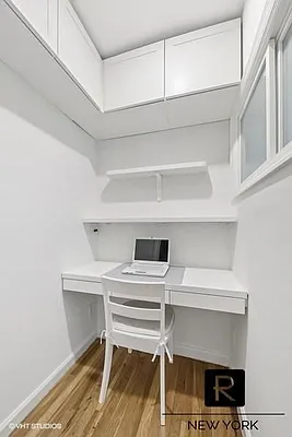 Sold by R New York | media 15