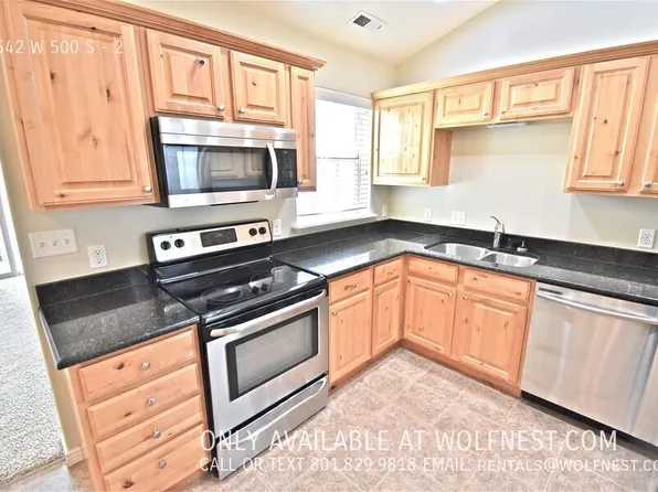 2542 W 500 S Unit 2, Springville, UT 84663