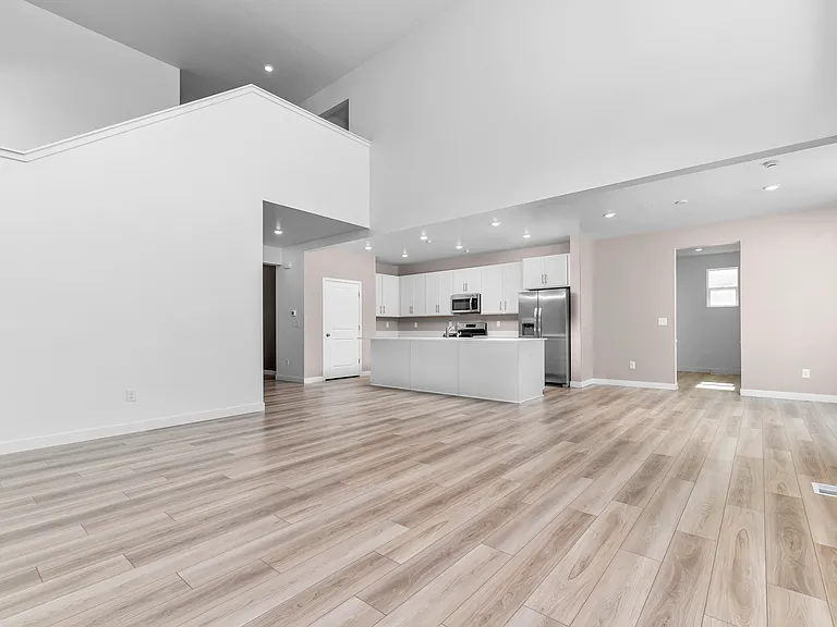 1877 E Chukar Dr — Photo 10