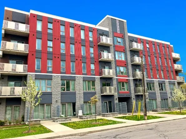 77 Leland St #422, Hamilton, ON L8S 3A1
