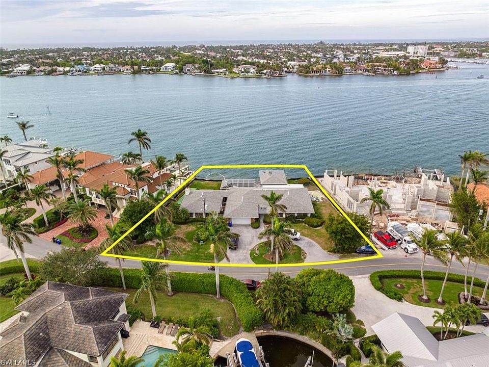 1900 Kingfish Rd, Naples, FL 34102 MLS 223000204 Zillow