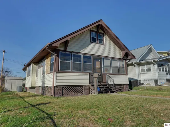 5348 N 29th St, Omaha, NE 68111