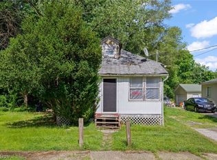 1179 Cordova Ave, Akron, OH 44320