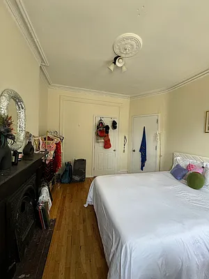 Rented by Oxford Property Group | media 31