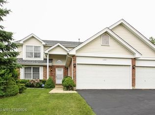 1881 Sunset Dr, Hanover Park, IL 60133