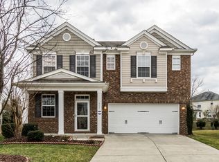 607 Prairie Meadows Ct, Cary, NC 27519