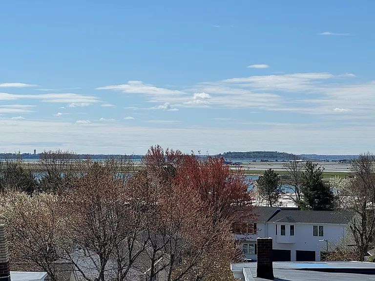 531 Bennington St #5 — Photo 10