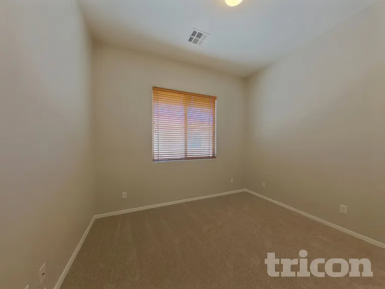 1225 N 36th St #2041 — Photo 14