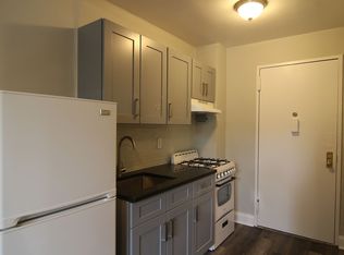 40-20 69th St #1E, Woodside, NY 11377