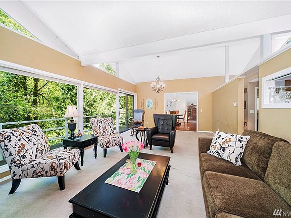 5th image of 3031 Westwood Ct NW