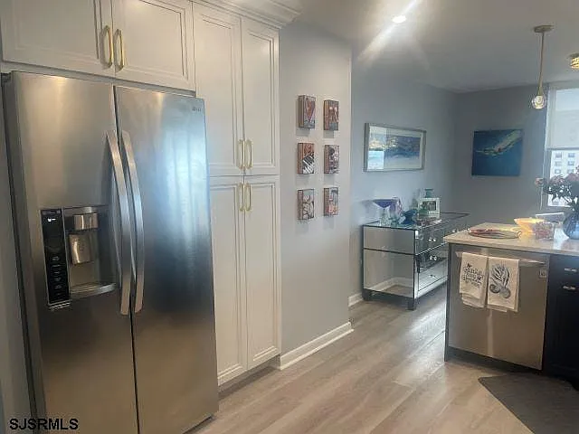 1 bed, 1.5 bath, 800 sqft, $1,650 — Photo 3
