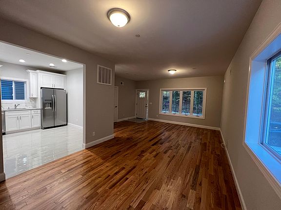 3rd image of 90 Holten Ave #2