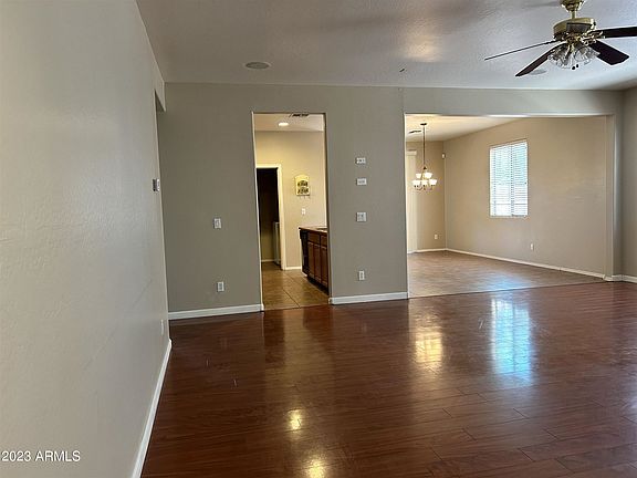 4th image of 6810 S 70th Dr