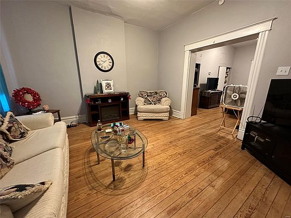 3rd image of 3930 Nebraska Ave