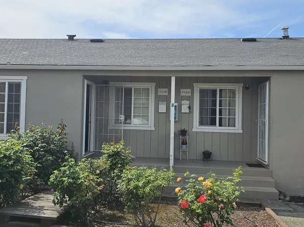2558 Grove Way #2558, Castro Valley, CA 94546
