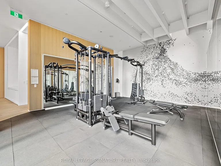 5 Soudan Ave #1629 — Photo 43