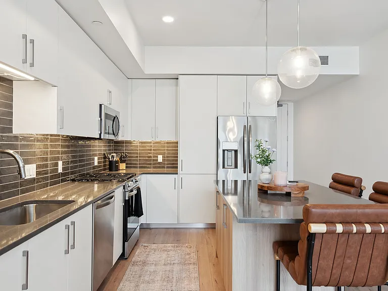 1212 Demonbreun St #1211 — Photo 9