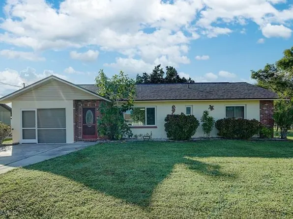 2615 Montego Dr, Fort Myers, FL 33905