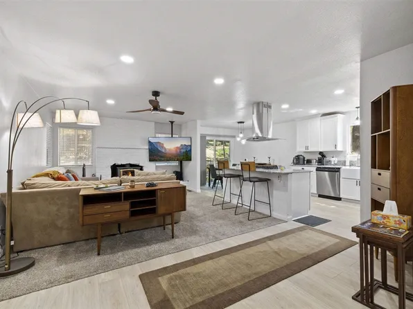 15512 Paseo De Los Robles Rd, Sonora, CA 95370