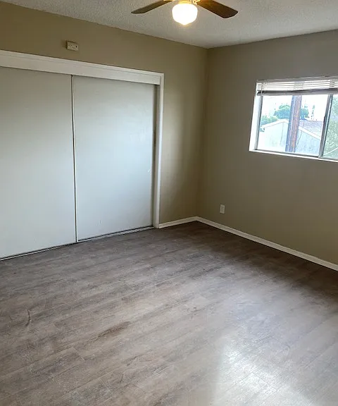 11446 Califa St #6 — Photo 4