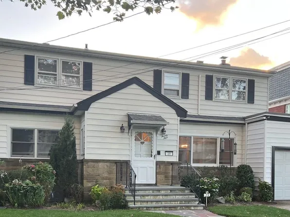 29 Derby Avenue, Cedarhurst, NY 11516