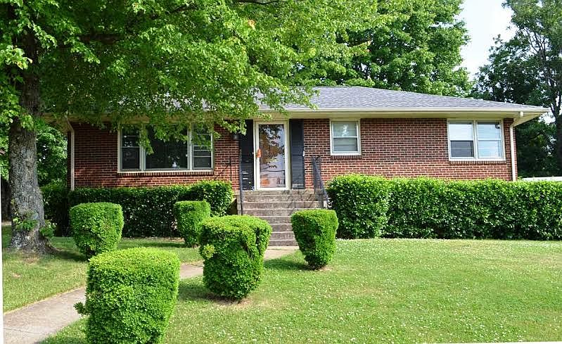 1st image of 4608 Oakdale Dr