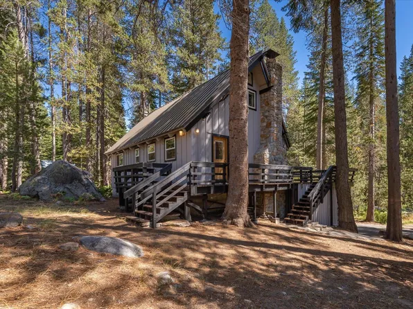 50982 Conifer Dr, Soda Springs, CA 95728