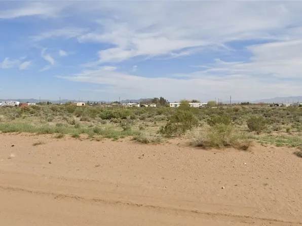 68-F4 W Redwall Dr, Golden Valley, AZ 86413