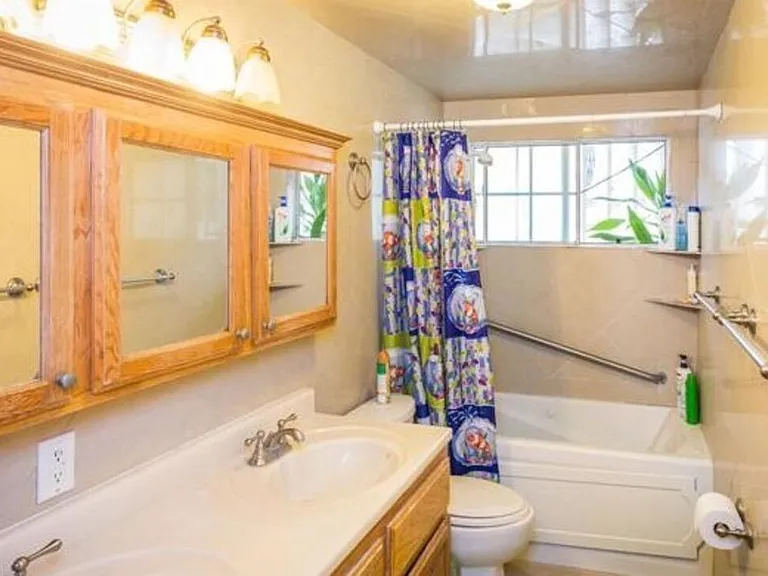 12938 Biola Ave — Photo 22