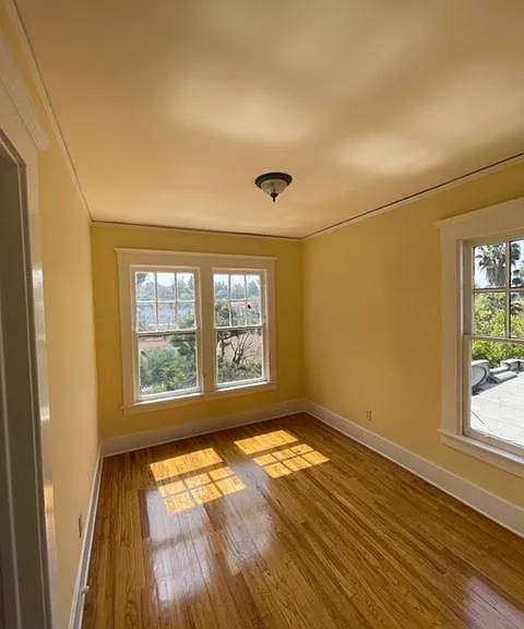 839 N Vendome St — Photo 2