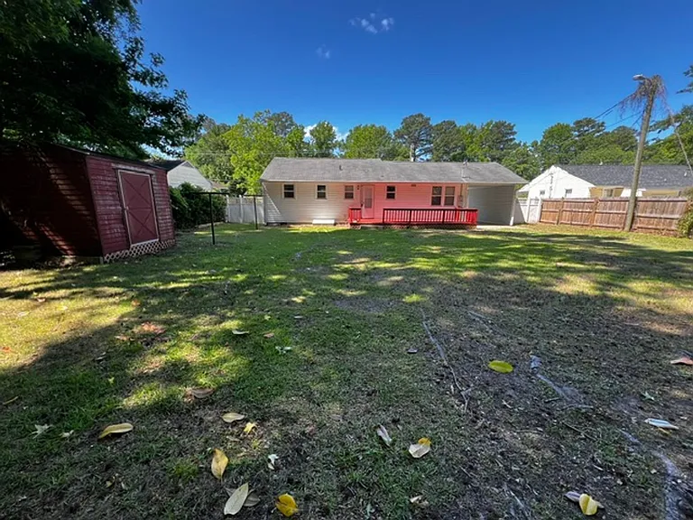 508 Henderson Dr — Photo 24