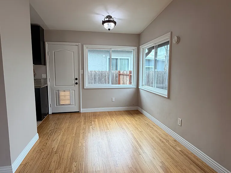 2874 Greyling Dr — Photo 19